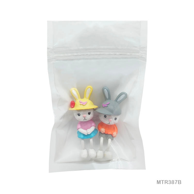 Gift To Love | Miniature Model Couple | Pcs : 1 Set | Code : MTRC387B
