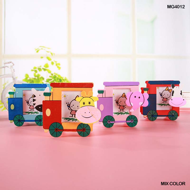 Gift To Love | Wooden Clip With Pen Holder | Code : MG4012