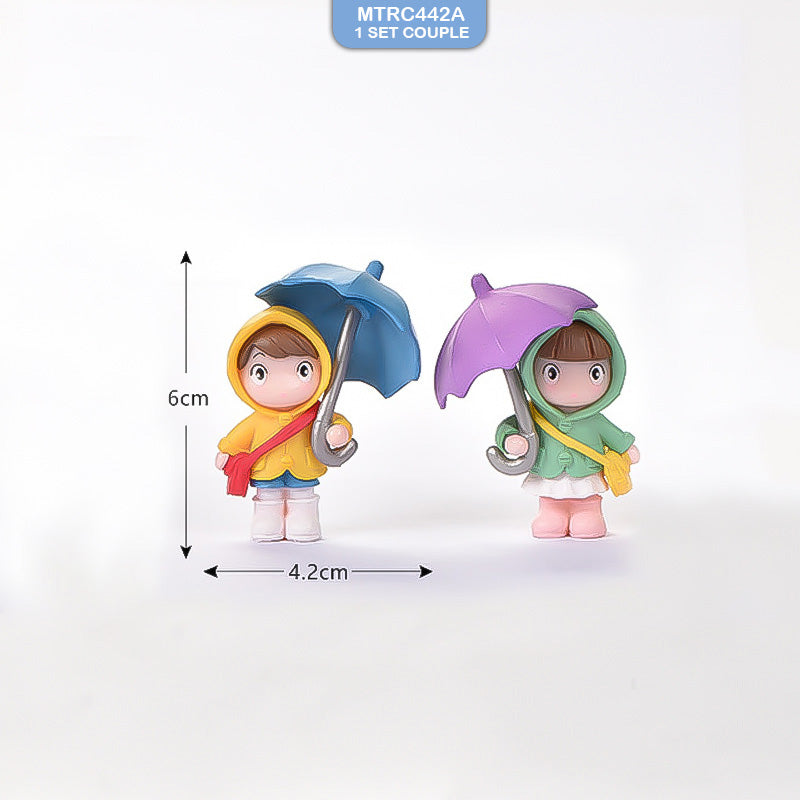 Gift To Love | Miniature Model Couple | Pcs : 1 Set | Code : MTRC442A