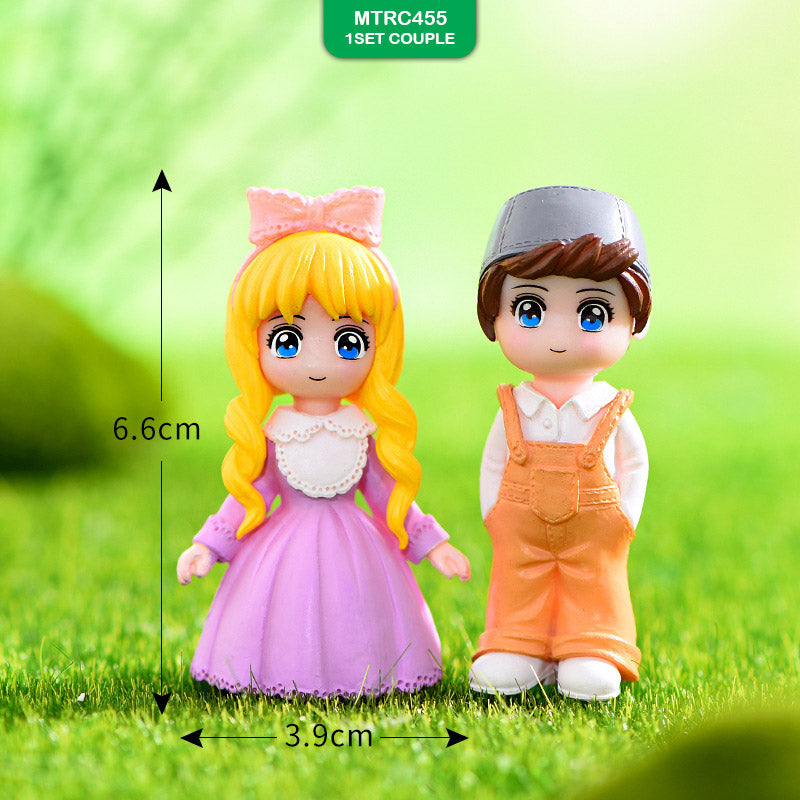 Gift To Love | Miniature Model Couple | Pcs : Set Of 1 | Code : MTRC455