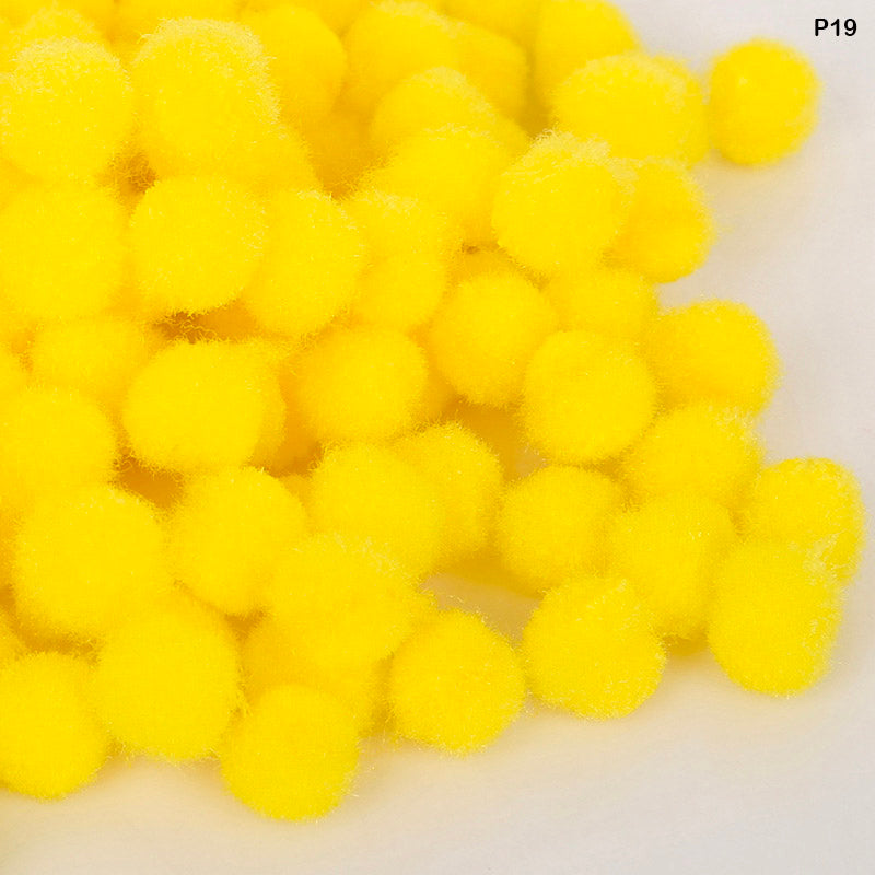 Gift To Love | Pompom Plain Medium | Color : Light Yellow | Size : 2Cm | Pcs : 500 Pcs | Code : P19