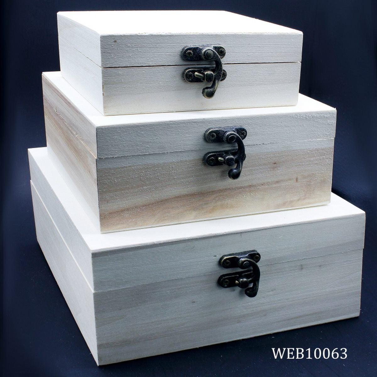 Gift To Love | Wooden Empty Box | Size : 7.5 X 6 X 3.5 Cm | Pcs : 3 Pcs | Code : WEB10063